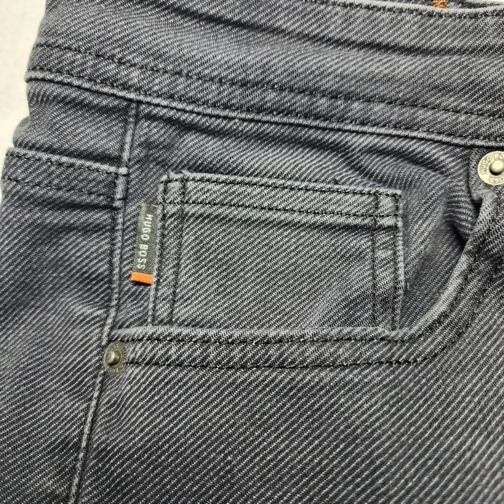 Hugo Boss Mens Jeans Straight Leg Denim Faded Black Wash 40x34‎